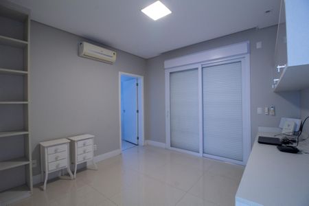 Casa de condomínio para alugar com 420m², 5 quartos e 3 vagas Casa de condomínio para alugar com 420m², 5 quartos e 3 vagasSuite 5