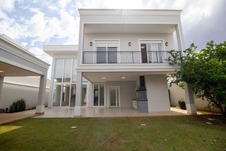 Casa de condomínio para alugar com 420m², 5 quartos e 3 vagas Casa de condomínio para alugar com 420m², 5 quartos e 3 vagasÁrea externa