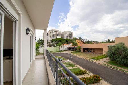 Casa de condomínio para alugar com 420m², 5 quartos e 3 vagas Casa de condomínio para alugar com 420m², 5 quartos e 3 vagasVaranda da Suite 2