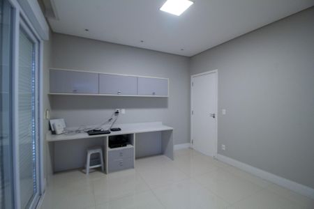 Casa de condomínio para alugar com 420m², 5 quartos e 3 vagas Casa de condomínio para alugar com 420m², 5 quartos e 3 vagasSuite 5