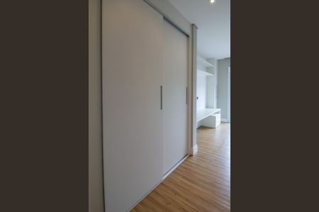 Casa de condomínio para alugar com 420m², 5 quartos e 3 vagas Casa de condomínio para alugar com 420m², 5 quartos e 3 vagasSuite 4