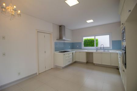 Casa de condomínio para alugar com 420m², 5 quartos e 3 vagas Casa de condomínio para alugar com 420m², 5 quartos e 3 vagasCozinha