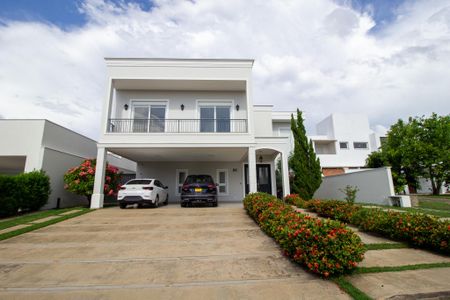 Casa de condomínio para alugar com 420m², 5 quartos e 3 vagas Casa de condomínio para alugar com 420m², 5 quartos e 3 vagasFachada da Casa