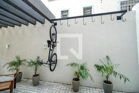 Apartamento à venda com 35m², 2 quartos e sem vaga Apartamento à venda com 35m², 2 quartos e sem vagaÁrea comum