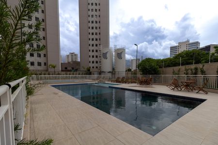 Apartamento à venda com 35m², 2 quartos e sem vaga Apartamento à venda com 35m², 2 quartos e sem vagaÁrea comum - Piscina