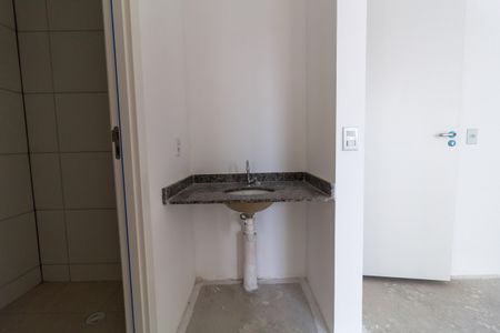 Apartamento à venda com 35m², 2 quartos e sem vaga Apartamento à venda com 35m², 2 quartos e sem vagaBanheiro