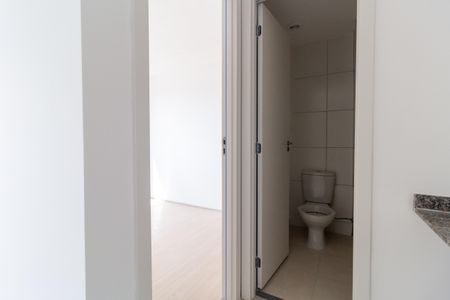 Apartamento à venda com 35m², 2 quartos e sem vaga Apartamento à venda com 35m², 2 quartos e sem vagaBanheiro