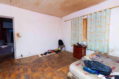 Casa à venda com 350m², 6 quartos e 2 vagas Casa à venda com 350m², 6 quartos e 2 vagasQuarto 1