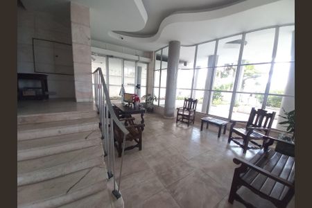 Apartamento para alugar com 120m², 2 quartos e 1 vagaHall de entrada