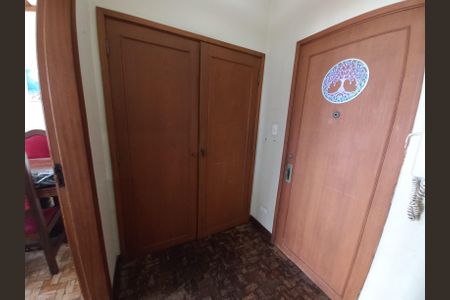 Apartamento para alugar com 120m², 2 quartos e 1 vagaEntrada