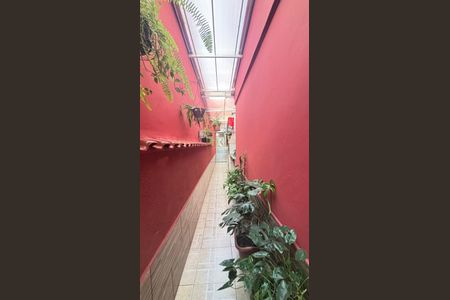 Casa à venda com 194m², 4 quartos e 2 vagas Casa à venda com 194m², 4 quartos e 2 vagasÁrea de Serviço - Quintal