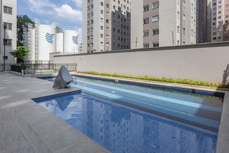 Apartamento à venda com 38m², 2 quartos e sem vagaÁrea comum