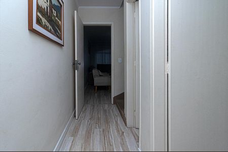 Casa à venda com 151m², 3 quartos e 2 vagas Casa à venda com 151m², 3 quartos e 2 vagasCorredor