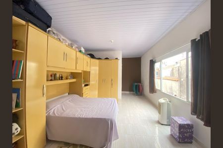 Casa à venda com 130m², 3 quartos e 3 vagas Casa à venda com 130m², 3 quartos e 3 vagasSuite 1