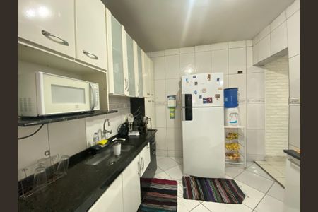 Casa à venda com 130m², 3 quartos e 3 vagas Casa à venda com 130m², 3 quartos e 3 vagasCozinha
