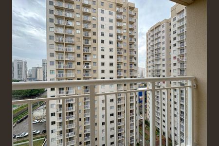 Varanda de apartamento para alugar com 1 quarto, 30m² em Parque Industrial Tomas Edson, São Paulo