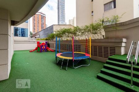 Apartamento à venda com 118m², 2 quartos e 2 vagasÁrea comum - Playground