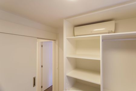 Apartamento à venda com 118m², 2 quartos e 2 vagasQuarto 1