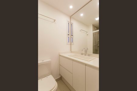 Apartamento à venda com 118m², 2 quartos e 2 vagasBanheiro Social