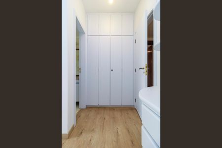 Apartamento para alugar com 214m², 3 quartos e 4 vagas Apartamento para alugar com 214m², 3 quartos e 4 vagasSuíte 3