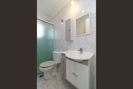 Apartamento para alugar com 214m², 3 quartos e 4 vagas Apartamento para alugar com 214m², 3 quartos e 4 vagasBanheiro da Suíte 2