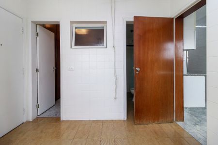 Apartamento para alugar com 214m², 3 quartos e 4 vagas Apartamento para alugar com 214m², 3 quartos e 4 vagasÁrea de Serviço
