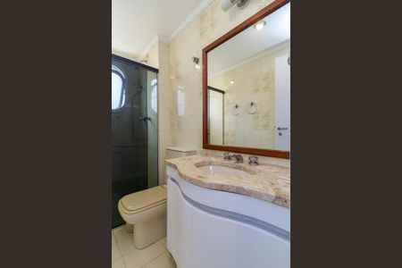 Apartamento para alugar com 214m², 3 quartos e 4 vagas Apartamento para alugar com 214m², 3 quartos e 4 vagasBanheiro da Suíte 3