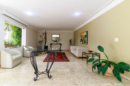 Apartamento para alugar com 214m², 3 quartos e 4 vagas Apartamento para alugar com 214m², 3 quartos e 4 vagasÁrea comum - Hall Social