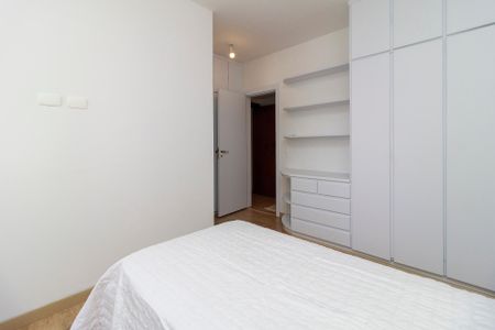 Apartamento para alugar com 214m², 3 quartos e 4 vagas Apartamento para alugar com 214m², 3 quartos e 4 vagasSuíte 3