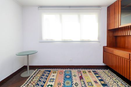 Apartamento para alugar com 214m², 3 quartos e 4 vagas Apartamento para alugar com 214m², 3 quartos e 4 vagasCopa