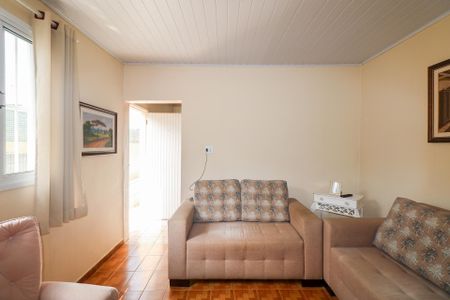 Casa à venda com 78m², 2 quartos e 1 vagaSala