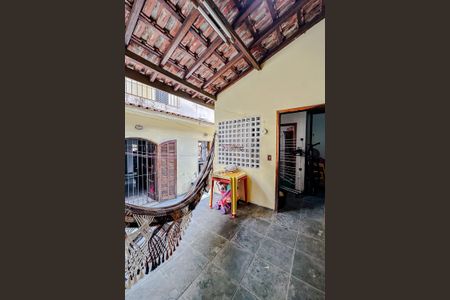 Casa à venda com 210m², 3 quartos e 2 vagasÁrea externa