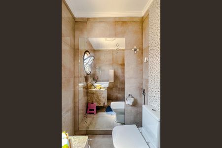 Casa à venda com 210m², 3 quartos e 2 vagasLavabo