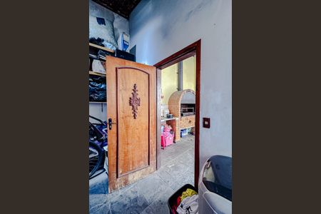 Casa à venda com 210m², 3 quartos e 2 vagasÁrea de Serviço