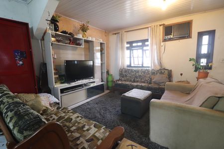 Casa à venda com 130m², 2 quartos e 3 vagasSala