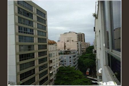 Apartamento à venda com 218m², 3 quartos e sem vaga