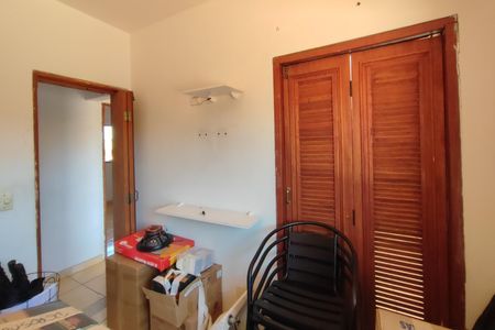 Casa à venda com 170m², 3 quartos e 4 vagasQuarto 2