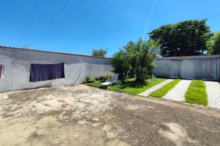 Casa à venda com 170m², 3 quartos e 4 vagasQuintal - Garagem