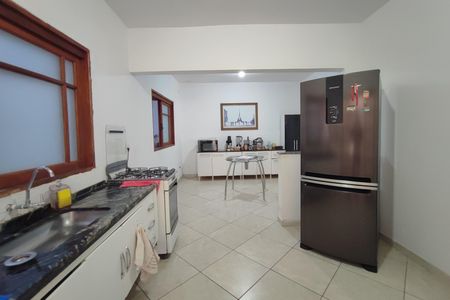Casa à venda com 170m², 3 quartos e 4 vagasCozinha