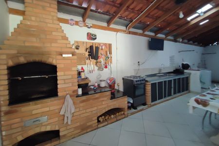 Casa à venda com 170m², 3 quartos e 4 vagasÁrea gourmet