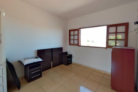 Casa à venda com 170m², 3 quartos e 4 vagasQuarto Suíte