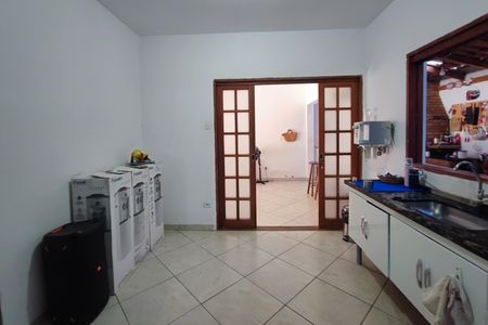 Casa à venda com 170m², 3 quartos e 4 vagasCozinha