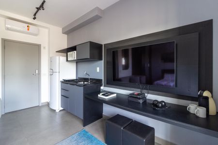 Studio à venda com 33m², 1 quarto e 1 vaga Studio à venda com 33m², 1 quarto e 1 vagaStudio