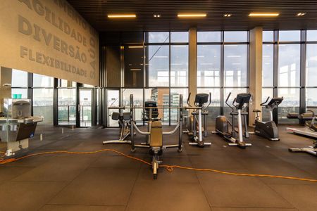 Studio à venda com 33m², 1 quarto e 1 vaga Studio à venda com 33m², 1 quarto e 1 vagaÁrea comum - Academia