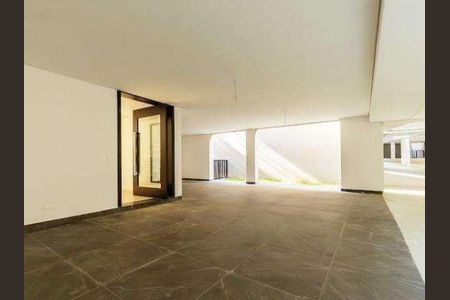 Casa de condomínio à venda com 845m², 4 quartos e 6 vagas