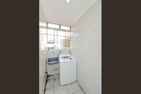 Apartamento à venda com 81m², 2 quartos e 1 vagaÁrea de Serviço