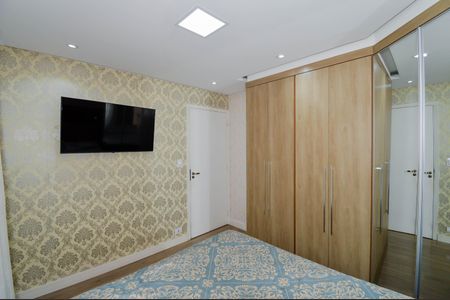 Apartamento à venda com 81m², 2 quartos e 1 vagaQuarto 2