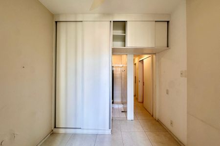 Apartamento à venda com 80m², 2 quartos e sem vaga Apartamento à venda com 80m², 2 quartos e sem vaga Suíte