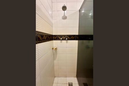 Apartamento à venda com 80m², 2 quartos e sem vaga Apartamento à venda com 80m², 2 quartos e sem vagaBanheiro