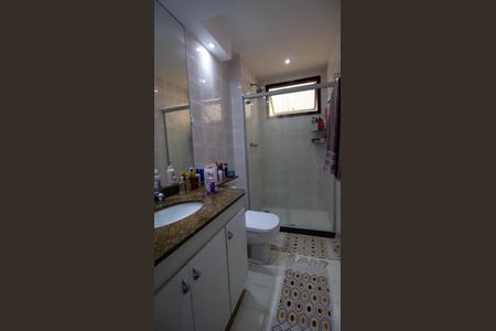 Apartamento à venda com 120m², 3 quartos e 2 vagasBanheiro da Suíte